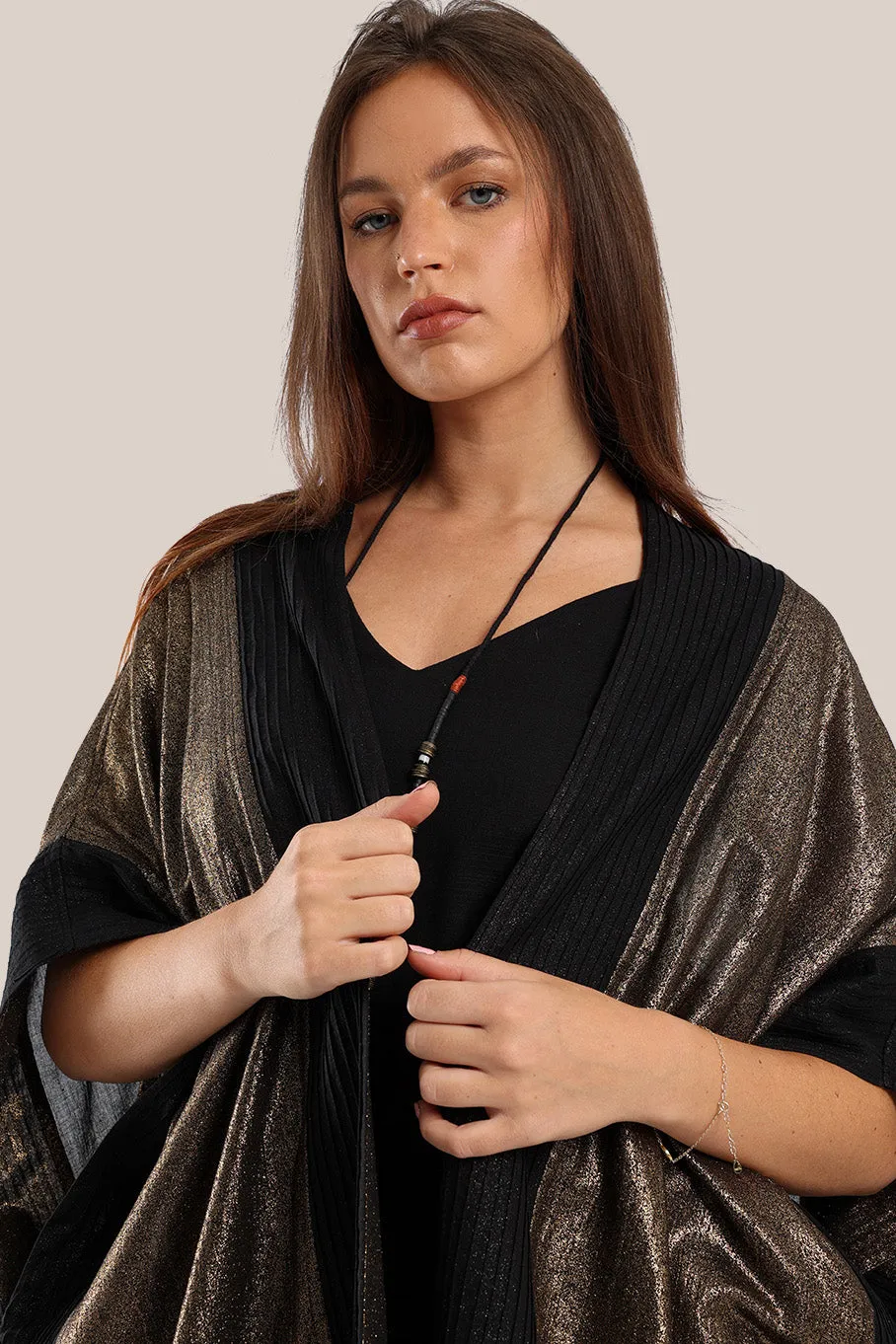 Abaya style coat with short and tiny pleats