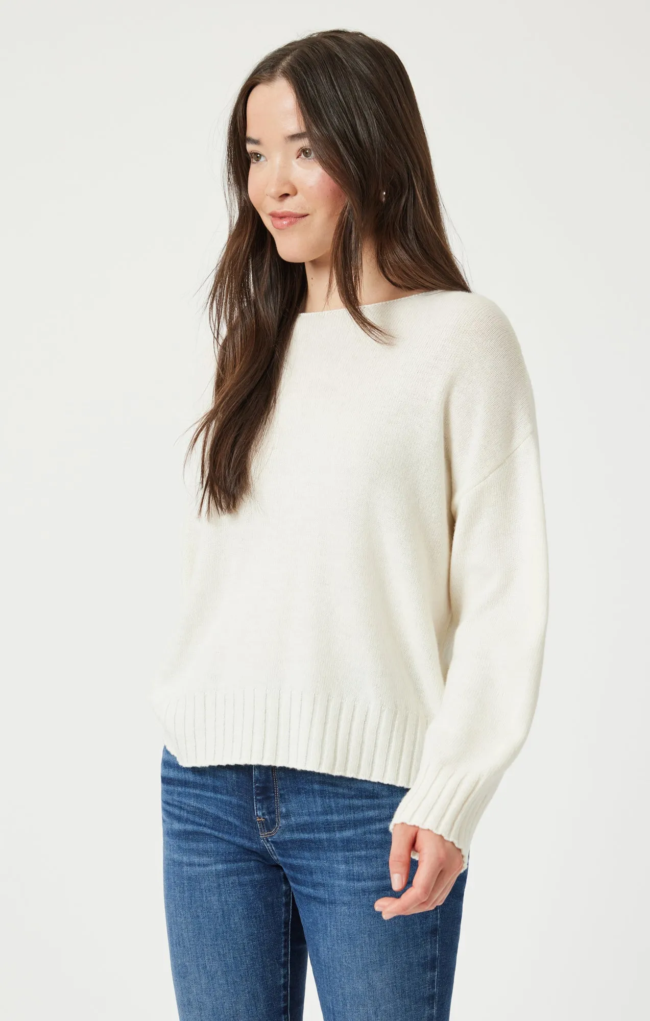 BOAT NECK SWEATER IN ANTIQUE WHITE