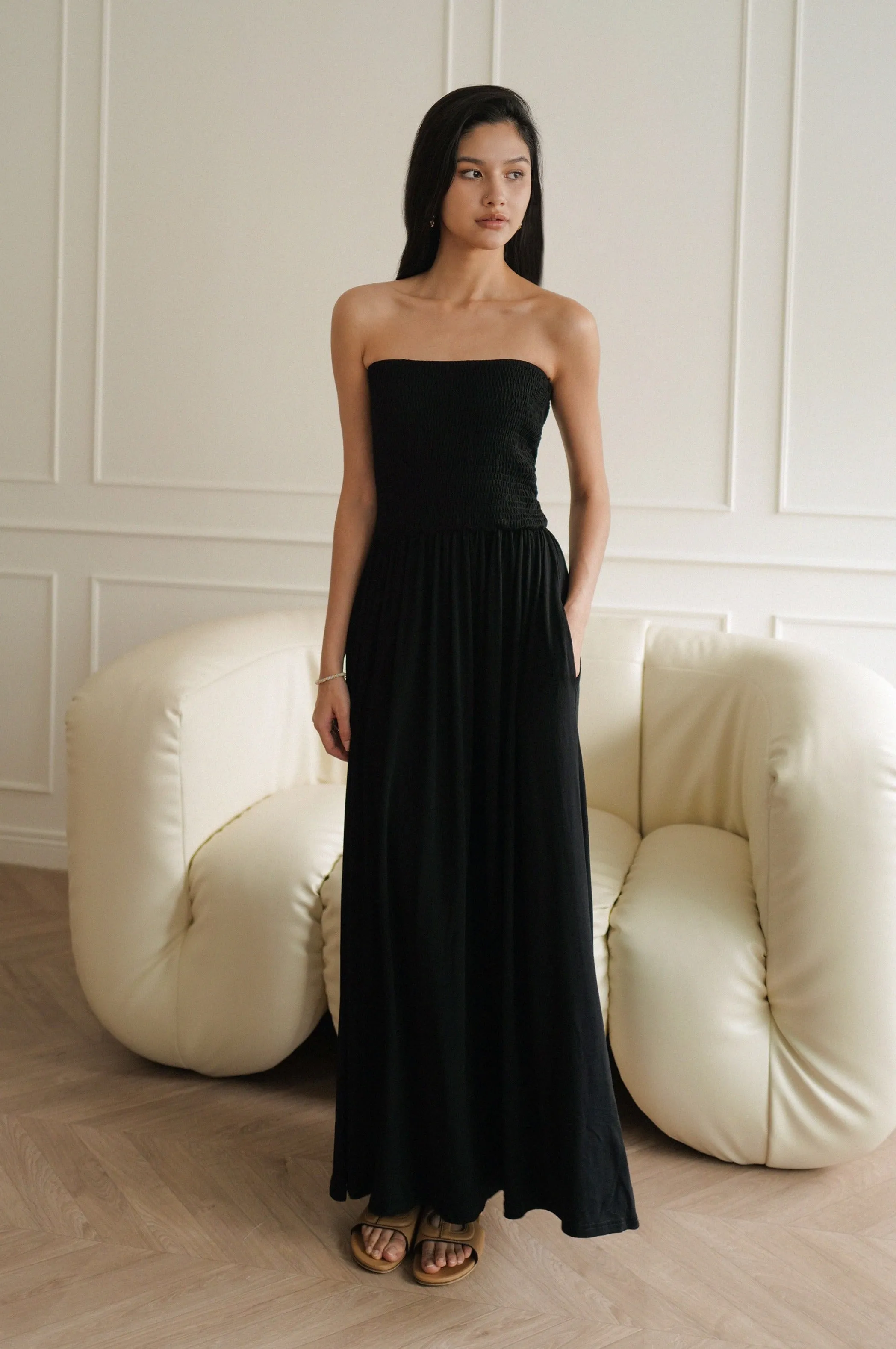 Newport Beach elastic maxi dress