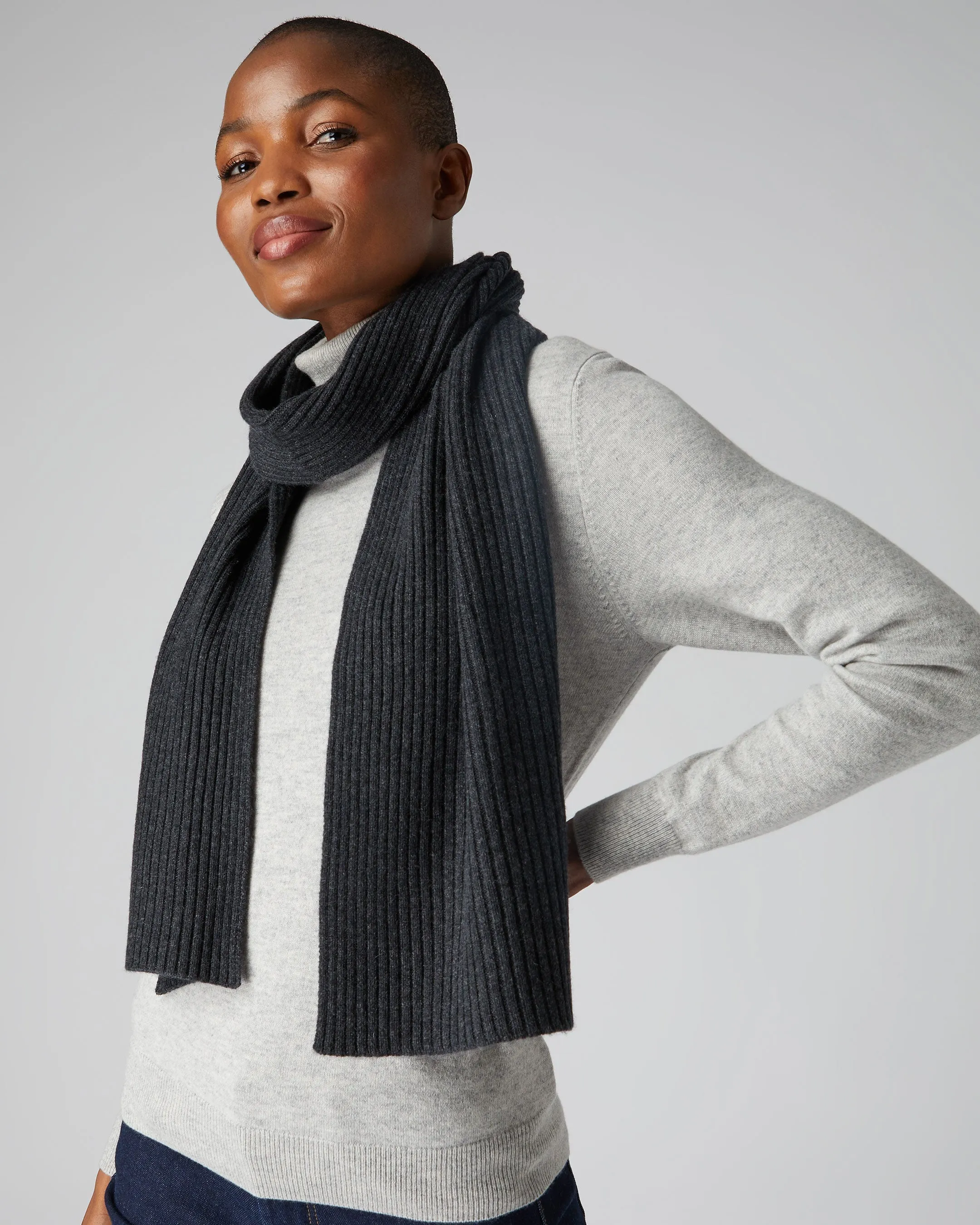 Unisex Short Ribbed Cashmere Scarf Dark Charcoal Grey